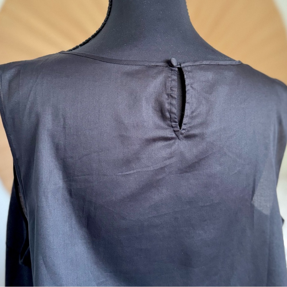 NWOT Talbot’s 100% Cotton Ruffle Blouse 🖤 - Picture 4 of 7